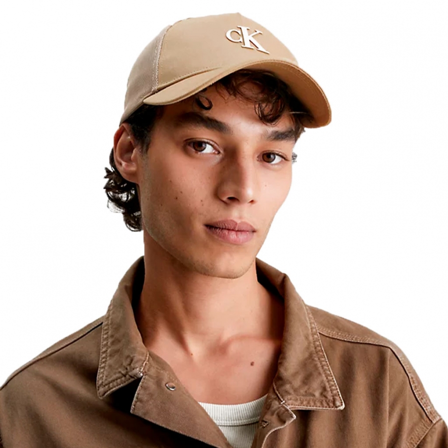 cappellino-trucker-in-cotone-biologico cappellino-trucker-in-cotone-biologico