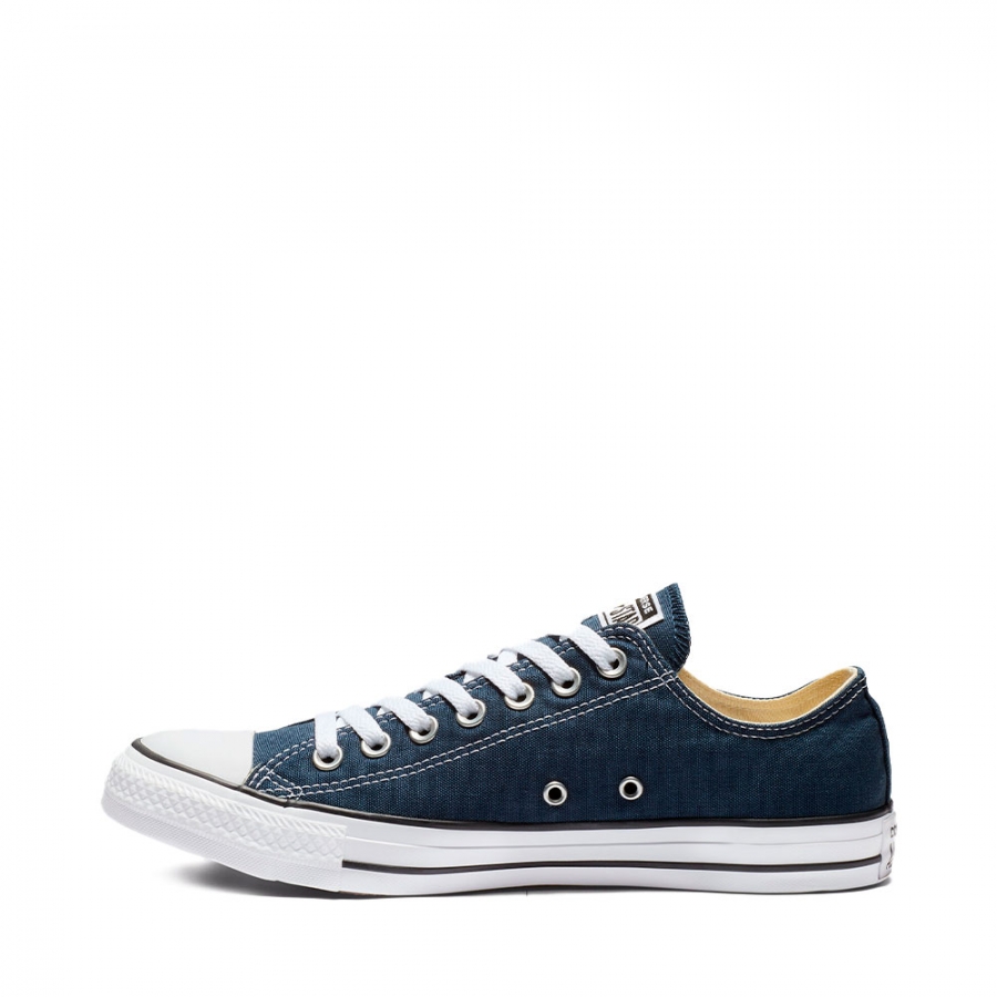 chuck-taylor-all-star-basse-classique chuck-taylor-all-star-basse-classique