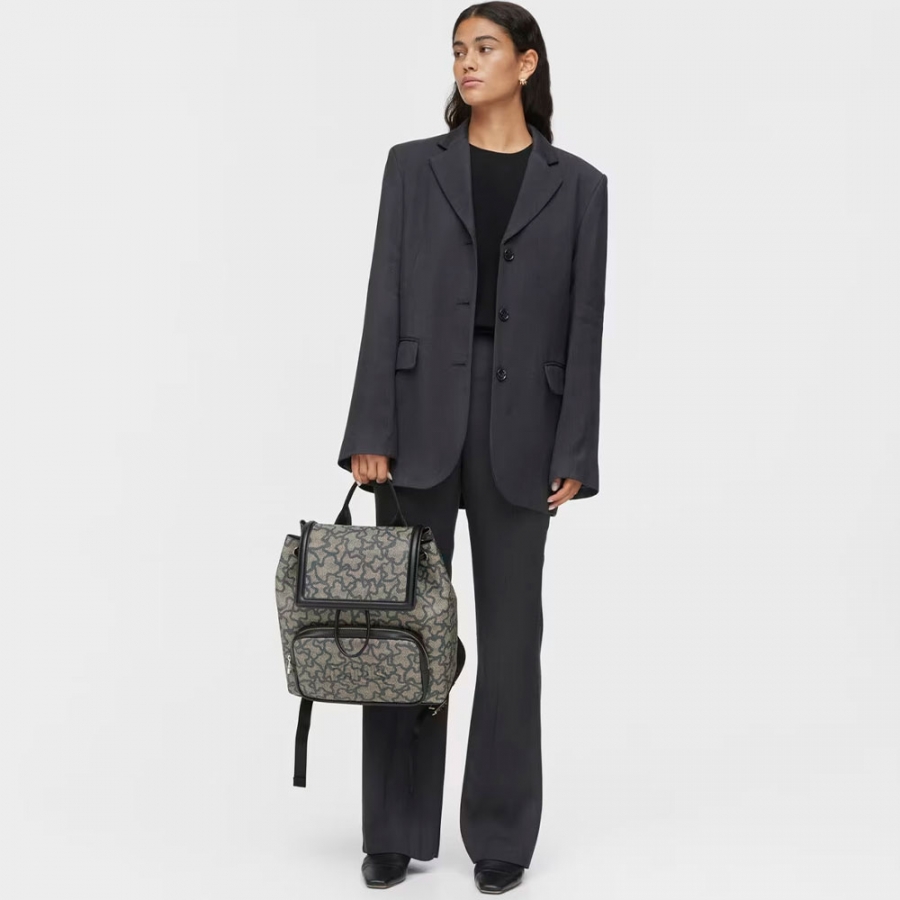 kaos-icon-backpack kaos-icon-backpack