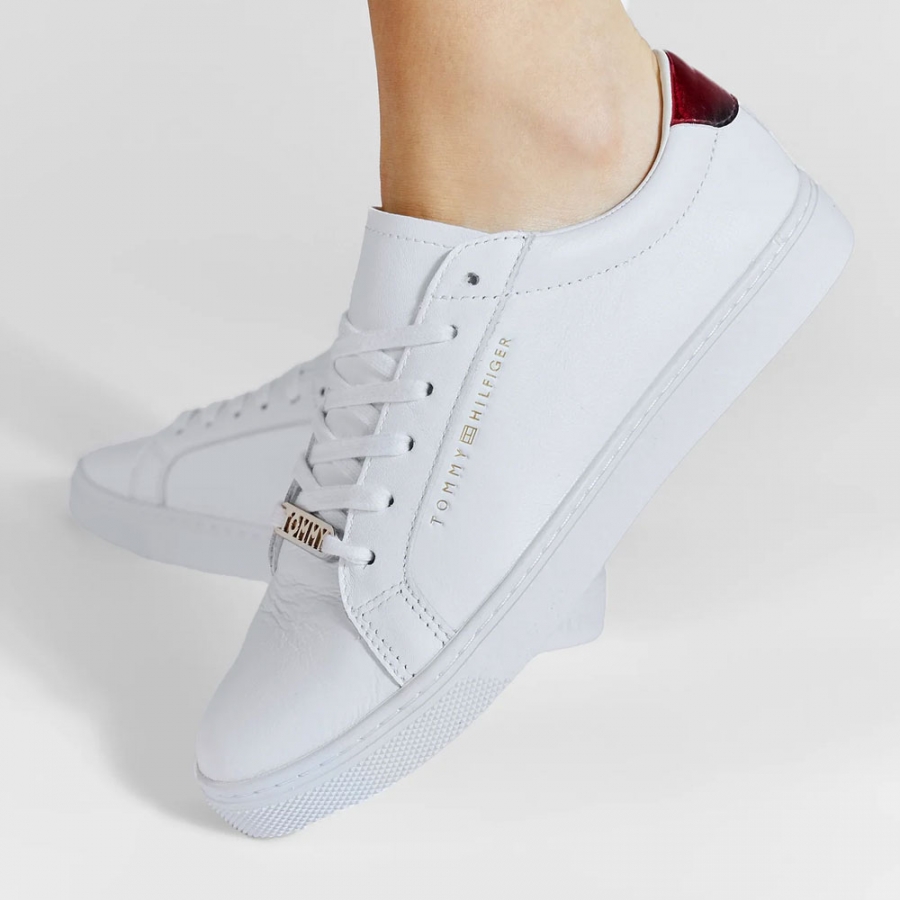sneakers-con-lacci-e-tacco-metallizzato sneakers-con-lacci-e-tacco-metallizzato