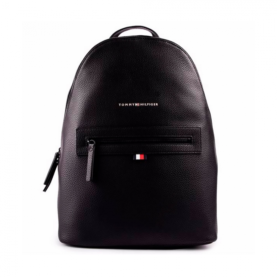 essential-backpack essential-backpack