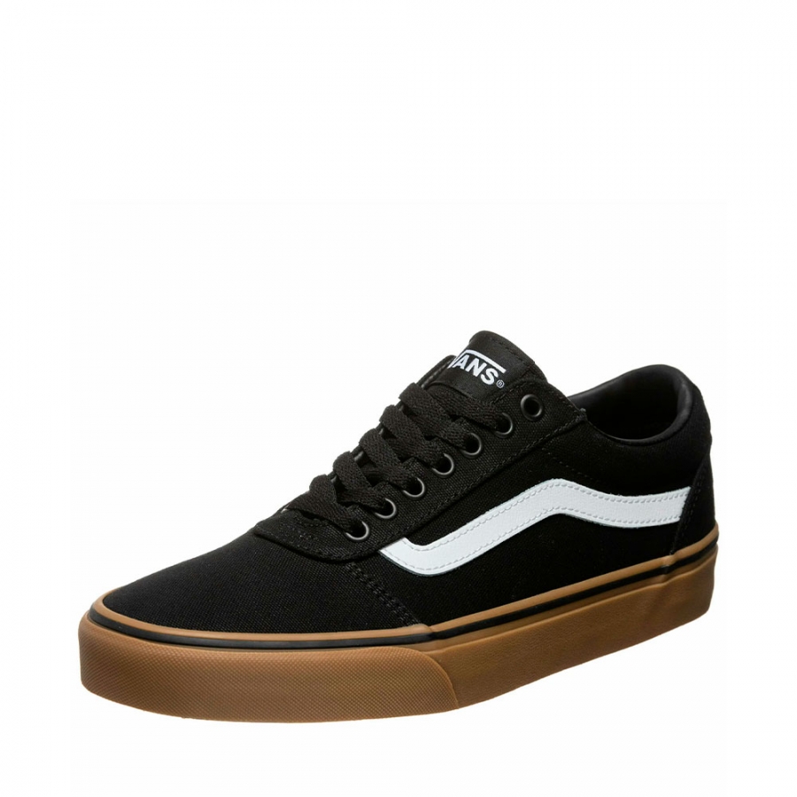 ward-sneaker ward-sneaker