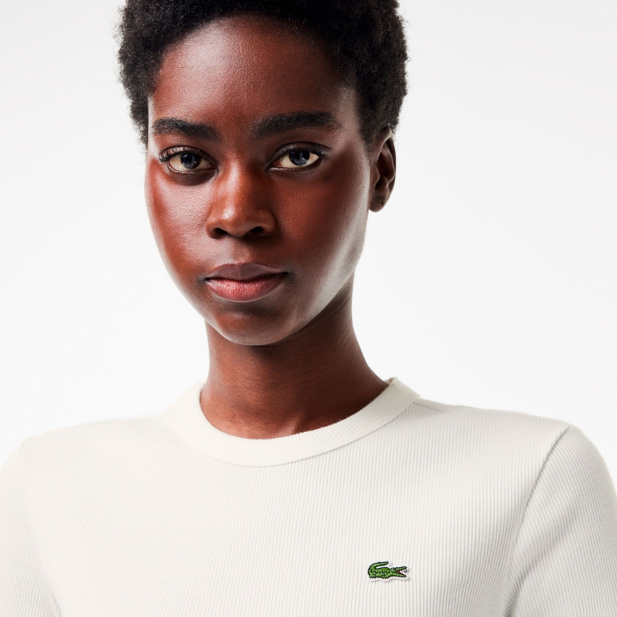 camiseta-de-mujer-slim-fit-en-algodon-ecologico camiseta-de-mujer-slim-fit-en-algodon-ecologico