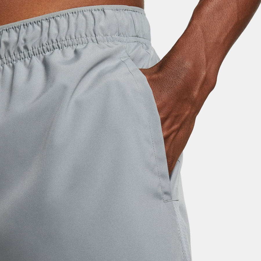 short-challenger-dri-ajuste-avec-maille short-challenger-dri-ajuste-avec-maille