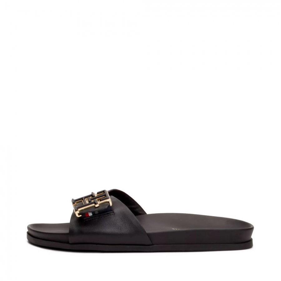 monogram-flat-leather-sandals monogram-flat-leather-sandals