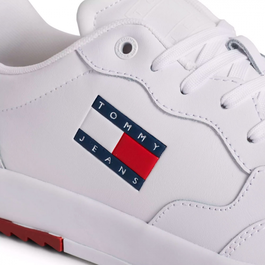 zapatillas-essential-con-suela-dentada-y-logo zapatillas-essential-con-suela-dentada-y-logo