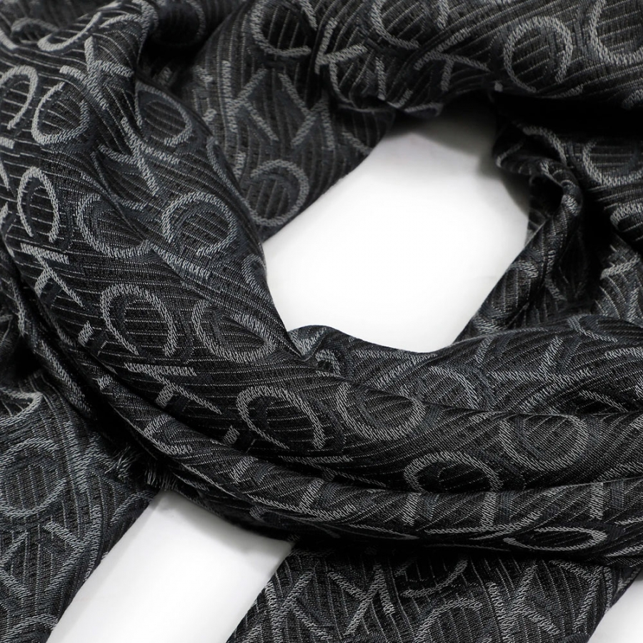 monogramm-jacquard-schal monogramm-jacquard-schal
