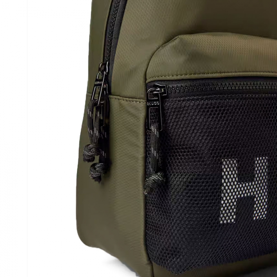 your-hans-backpack your-hans-backpack