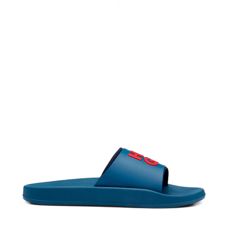 chanclas-con-tira-de-la-marca chanclas-con-tira-de-la-marca