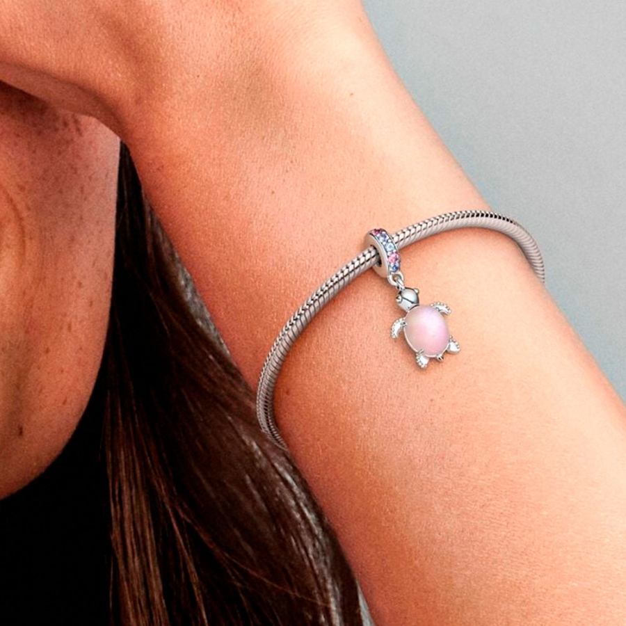 ciondolo-con-tartaruga-marina-in-vetro-di-murano-rosa-798939c02 ciondolo-con-tartaruga-marina-in-vetro-di-murano-rosa-798939c02