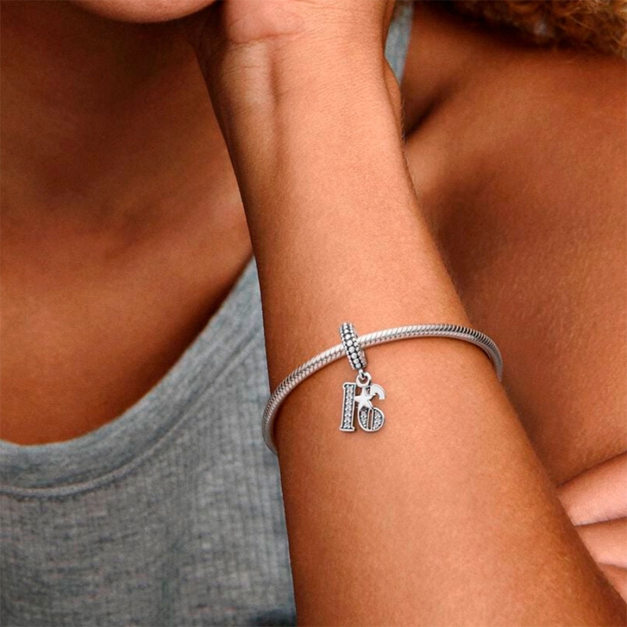 charm-colgante-en-plata-de-ley-16-anos-de-amor-797261cz charm-colgante-en-plata-de-ley-16-anos-de-amor-797261cz