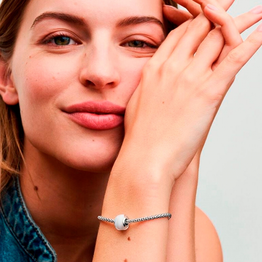 mini-charme-de-vidro-murano-branco-793118c00