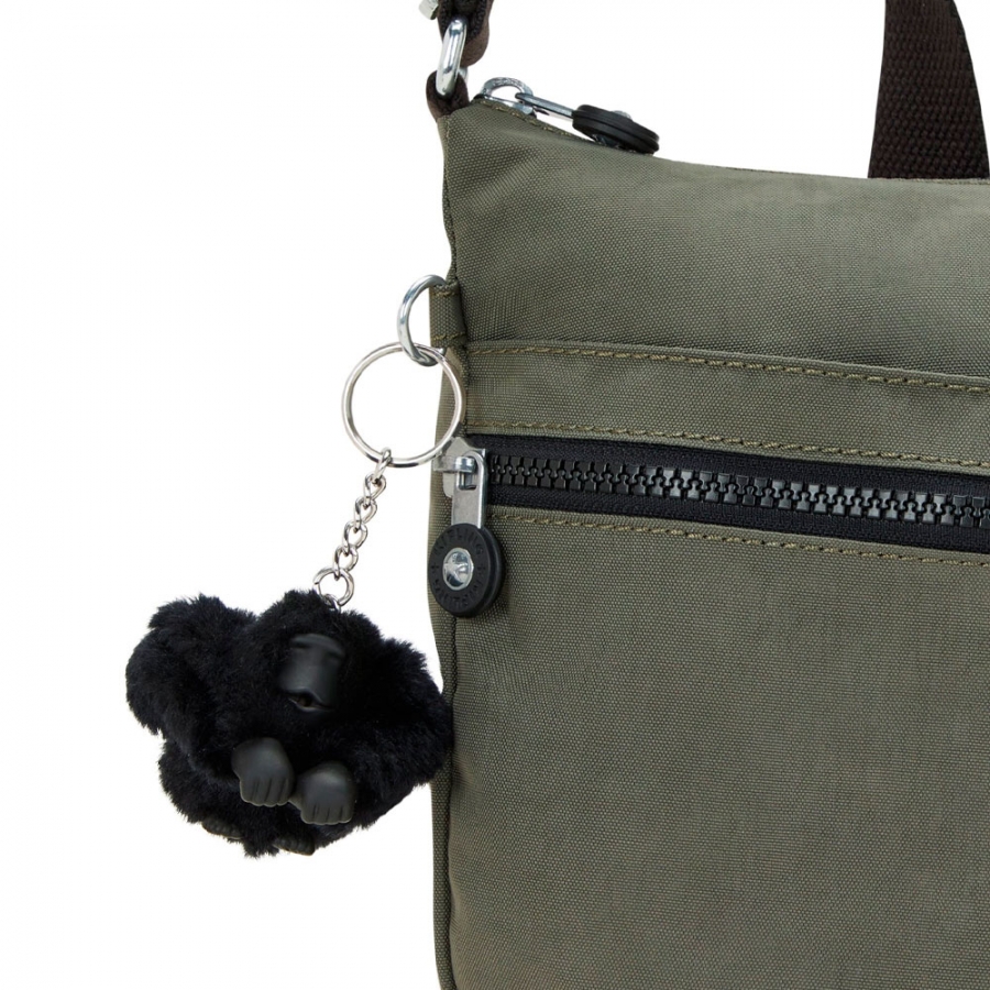 izellah-shoulder-bag izellah-shoulder-bag