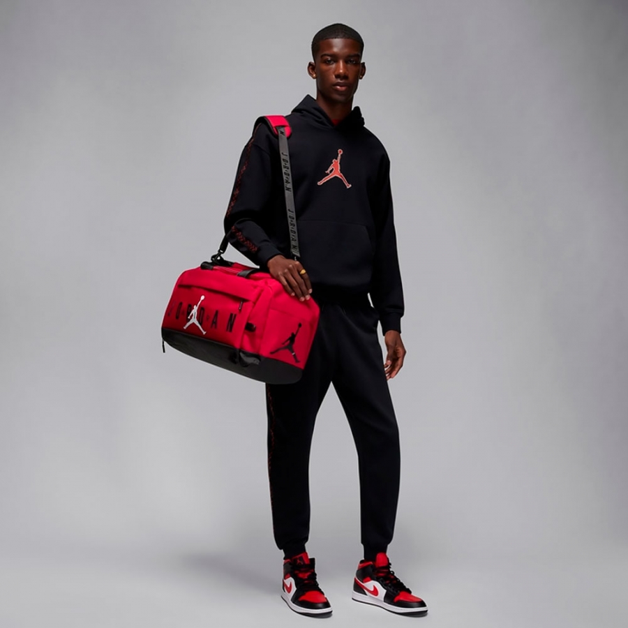velocity-duffle-sports-bag