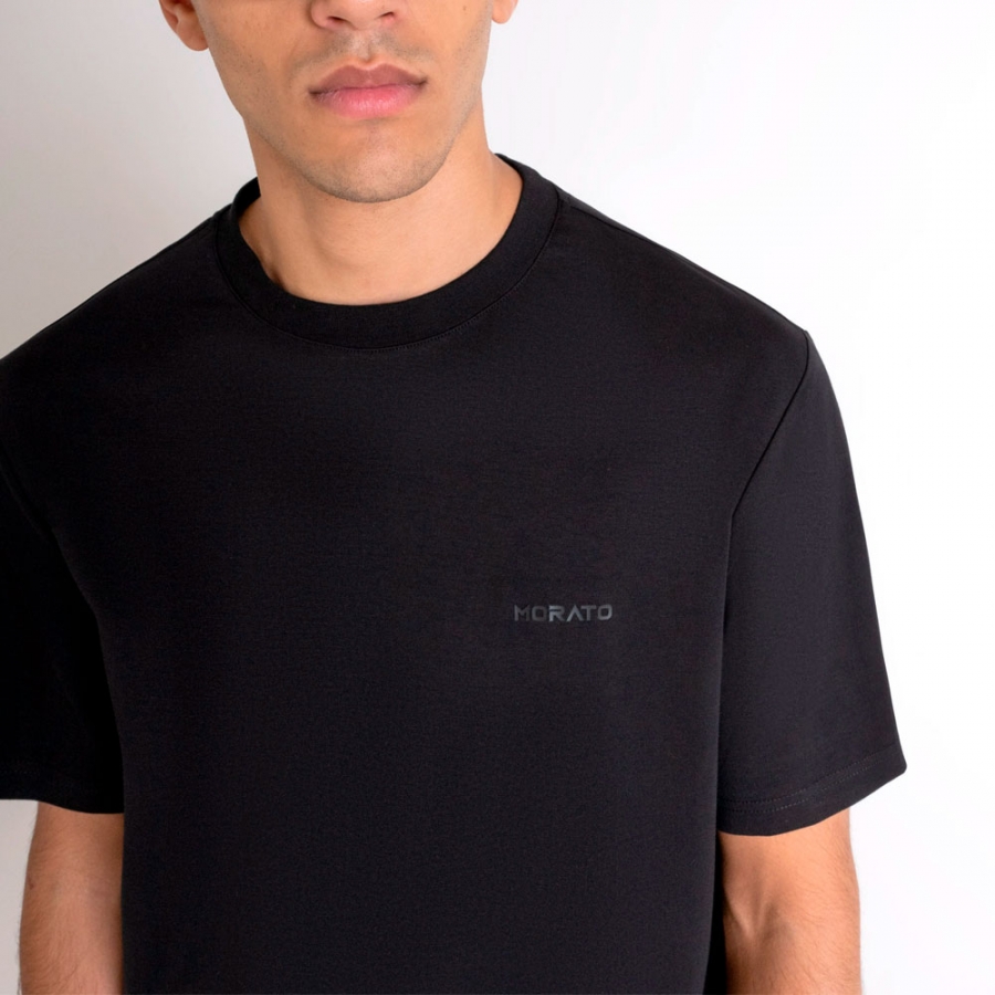t-shirt-con-vestibilita-rilassata t-shirt-con-vestibilita-rilassata