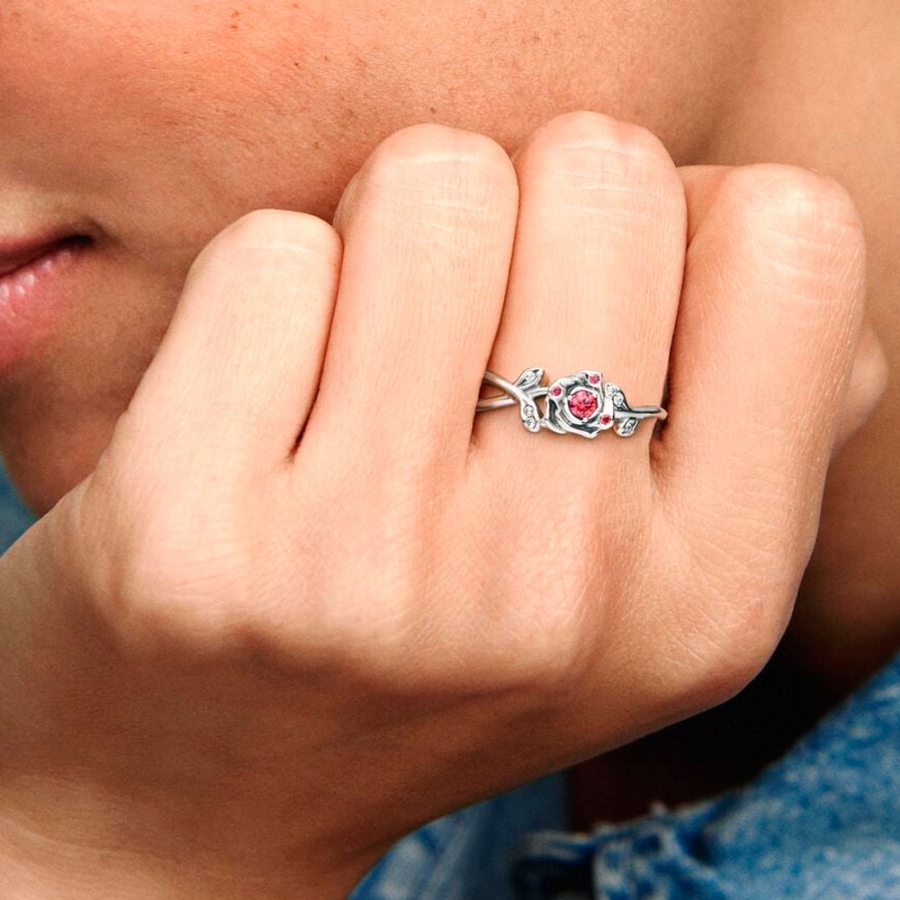 bague-rose-de-la-belle-et-la-bete-de-disney bague-rose-de-la-belle-et-la-bete-de-disney