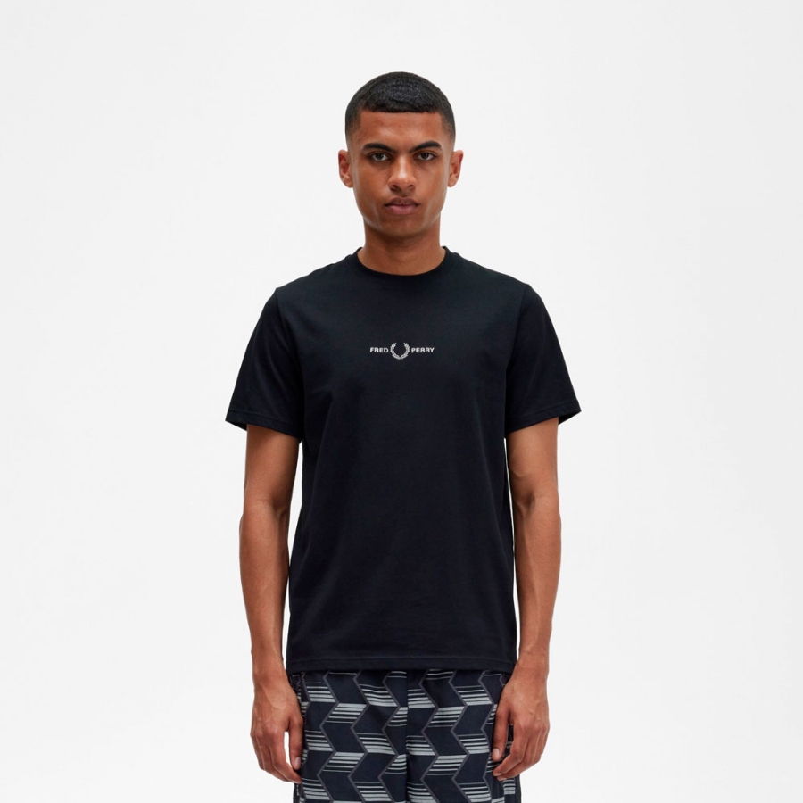 t-shirt-ricamata t-shirt-ricamata