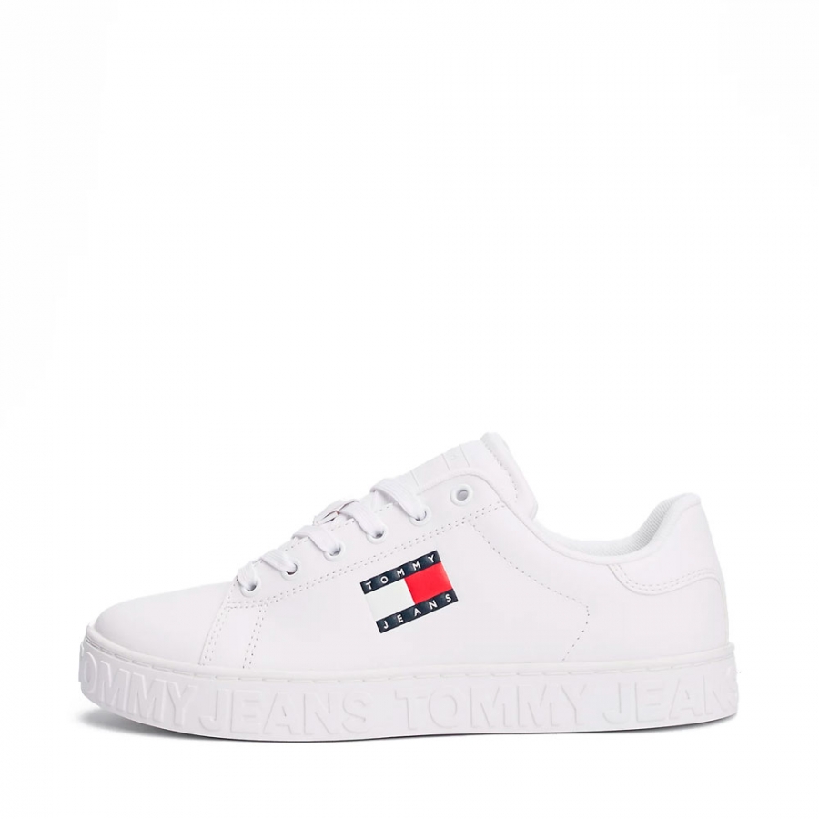 sneakers-con-platform-essenziali sneakers-con-platform-essenziali