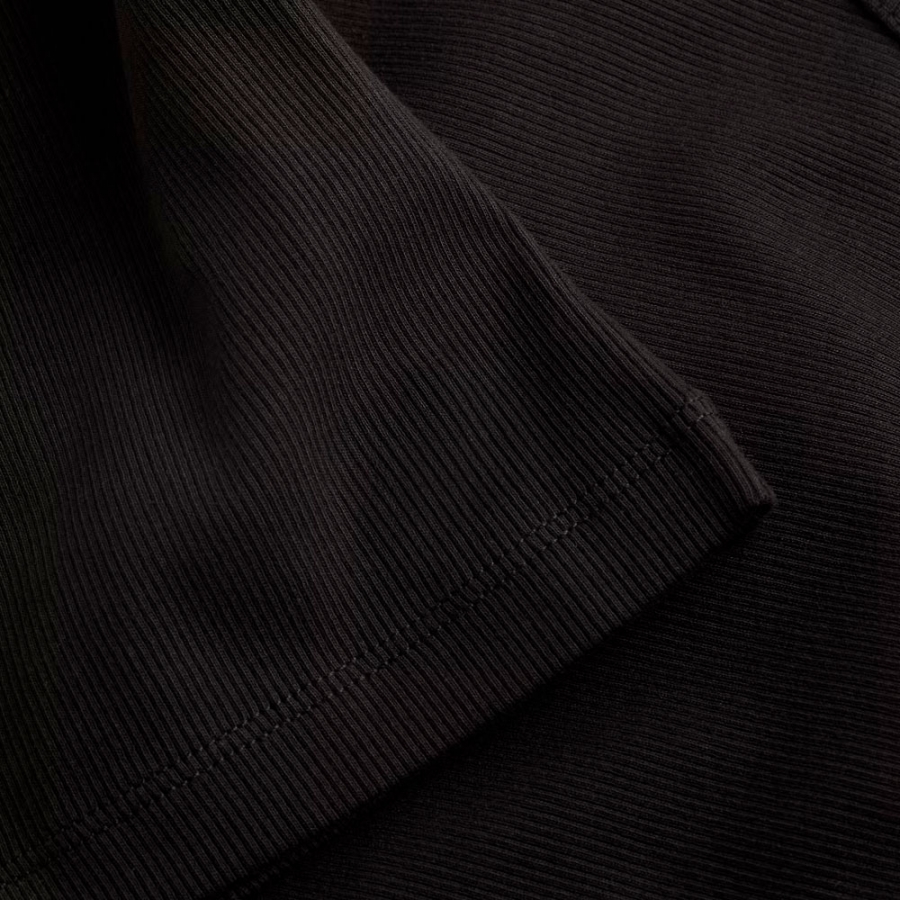 armelloses-t-shirt-mit-gewebtem-label armelloses-t-shirt-mit-gewebtem-label