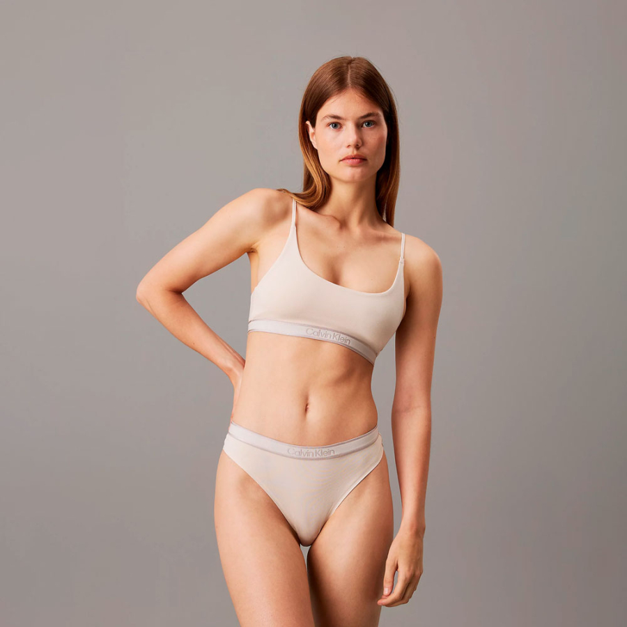 string-logo-ton-sur-ton string-logo-ton-sur-ton
