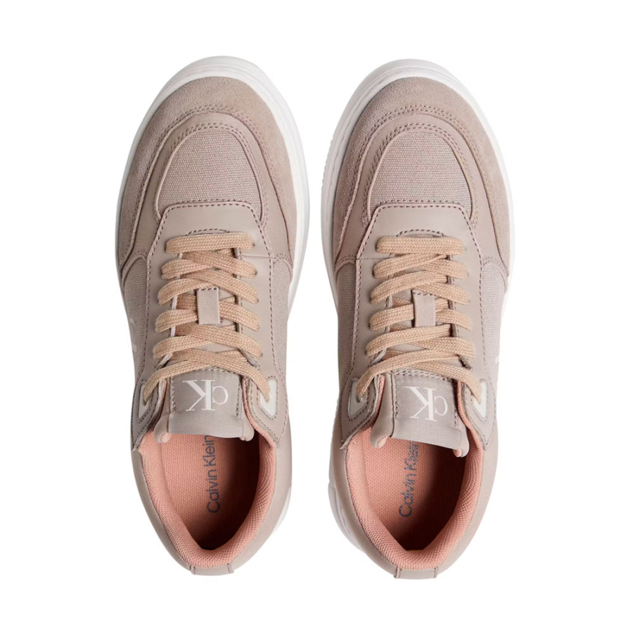bold-platform-flat-sneakers bold-platform-flat-sneakers