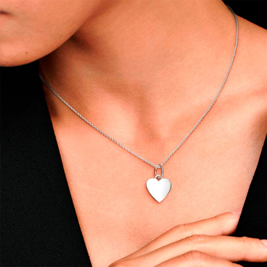 ciondolo-con-etichetta-a-cuore-398914c00 ciondolo-con-etichetta-a-cuore-398914c00