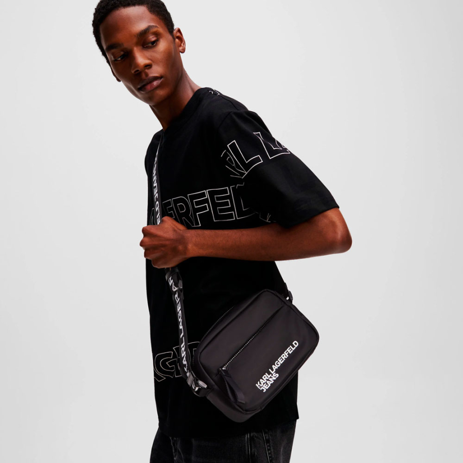 crossbody-tasche-aus-nylon crossbody-tasche-aus-nylon