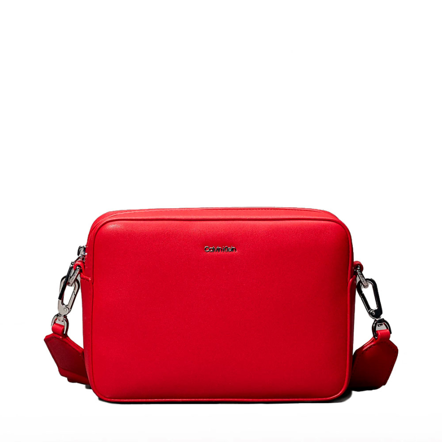 sac-a-bandouliere-pour-appareil-photo-de-petit-tailleur sac-a-bandouliere-pour-appareil-photo-de-petit-tailleur