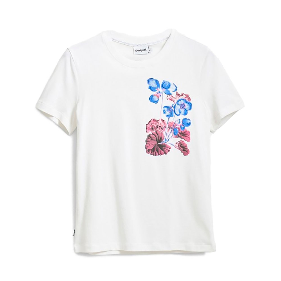 t-shirt-realise-par-monsieur-christian-lacroix t-shirt-realise-par-monsieur-christian-lacroix