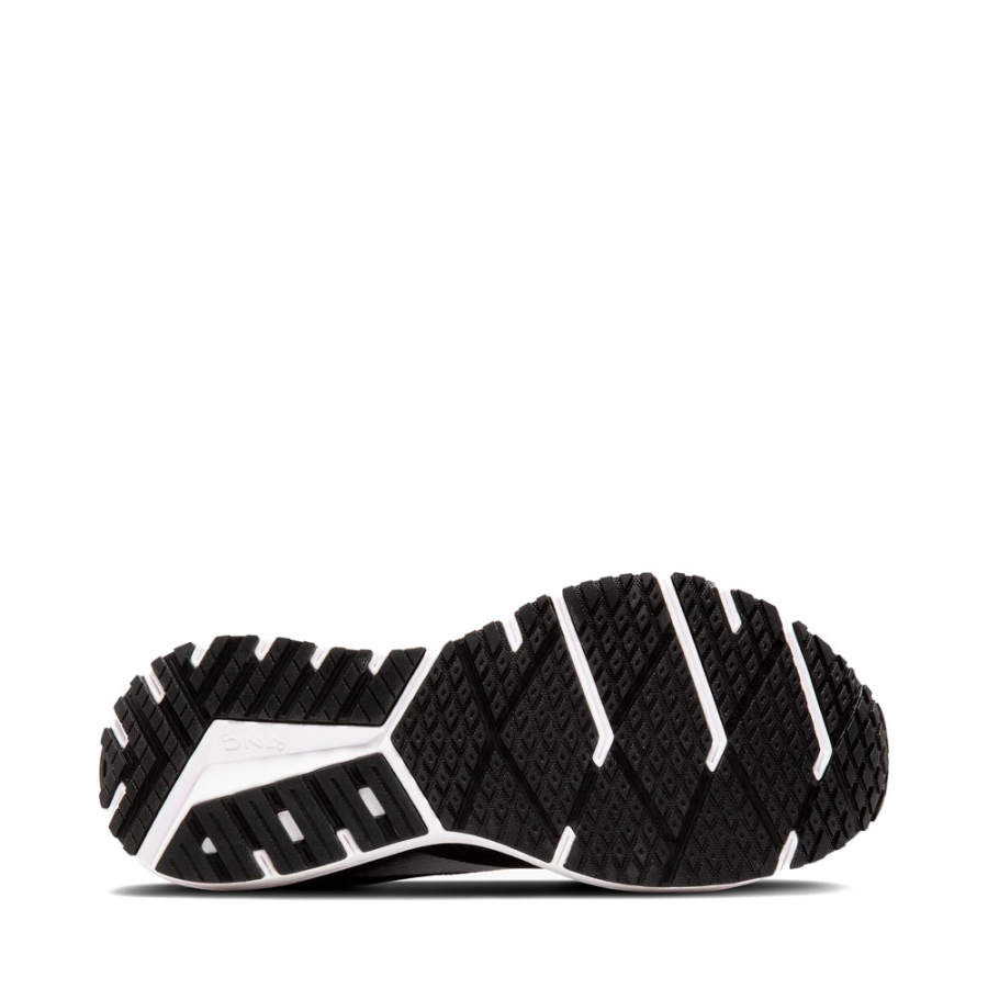 sneaker-revel-7 sneaker-revel-7