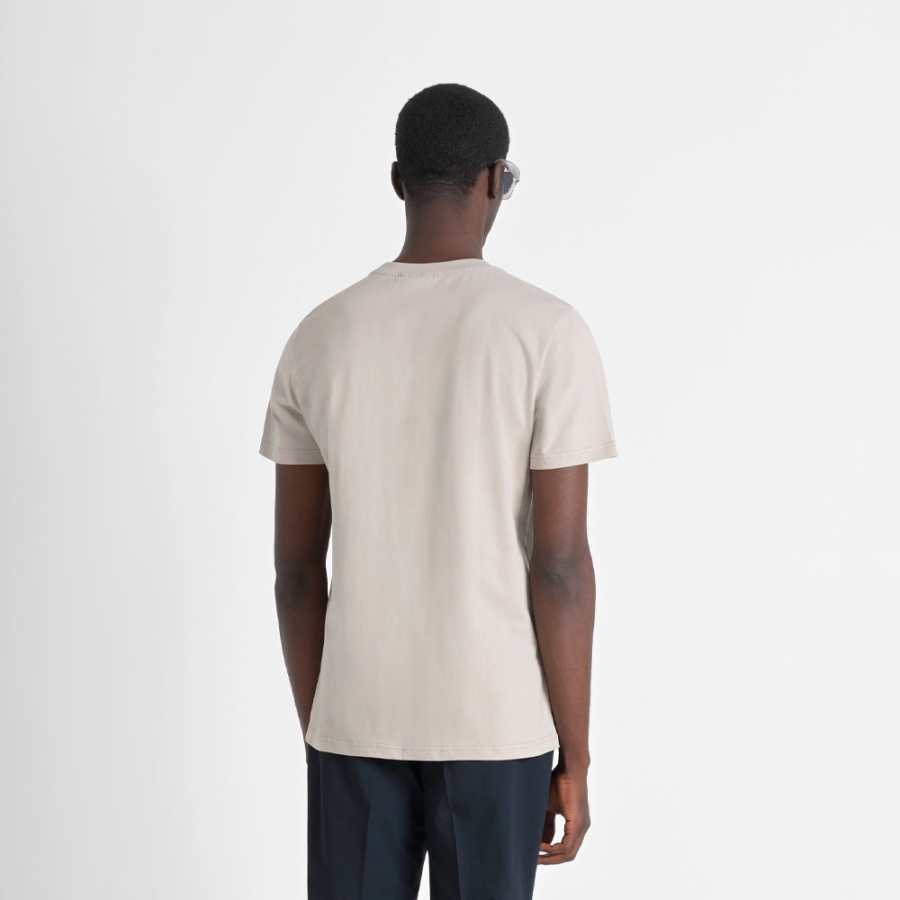 t-shirt-vestibilita-regolare-con-logo-in-metallo t-shirt-vestibilita-regolare-con-logo-in-metallo