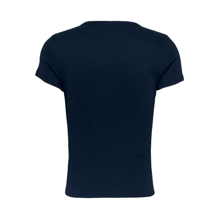 schlankes-t-shirt-mit-knopf schlankes-t-shirt-mit-knopf