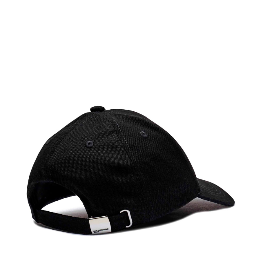 casquette-avec-logo-en-boite casquette-avec-logo-en-boite