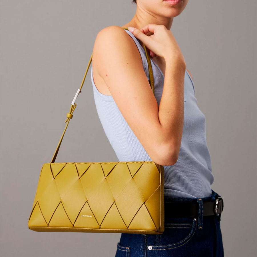 gewebte-verlangerte-schultertasche