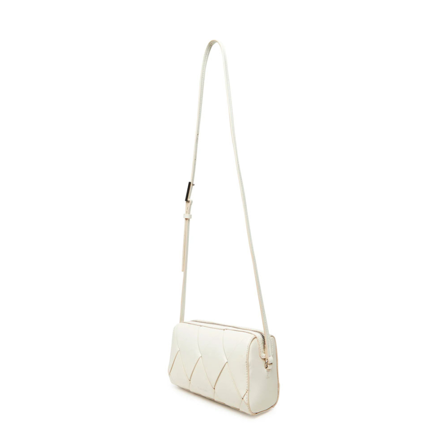 woven-camera-shoulder-bag woven-camera-shoulder-bag