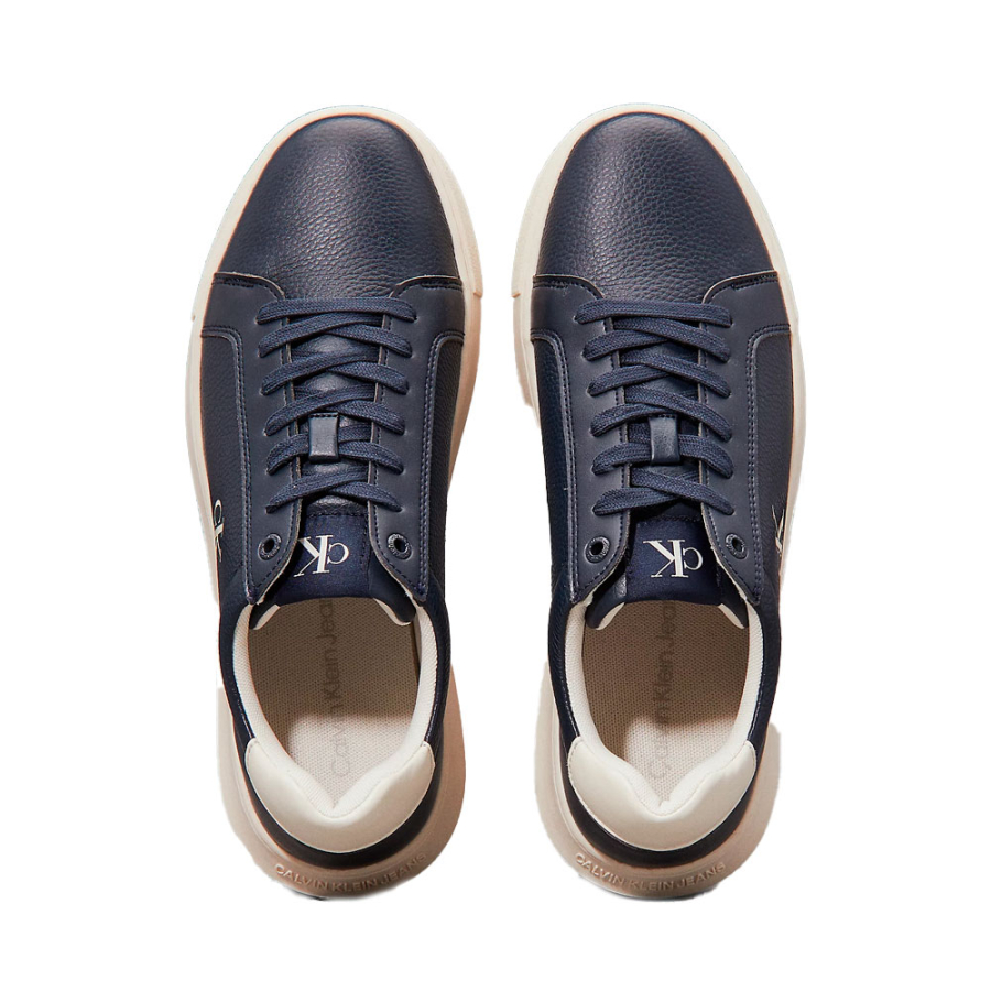 baskets-en-cuir-a-semelle-epaisse baskets-en-cuir-a-semelle-epaisse