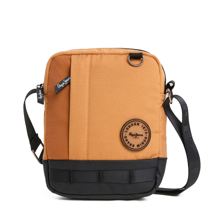 sac-a-bandouliere-reporter-avec-poignee-reglable sac-a-bandouliere-reporter-avec-poignee-reglable