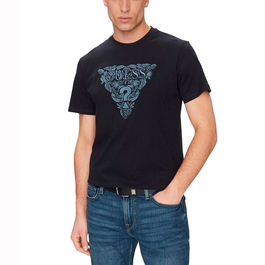 camiseta-con-logotipo-corte-regular camiseta-con-logotipo-corte-regular