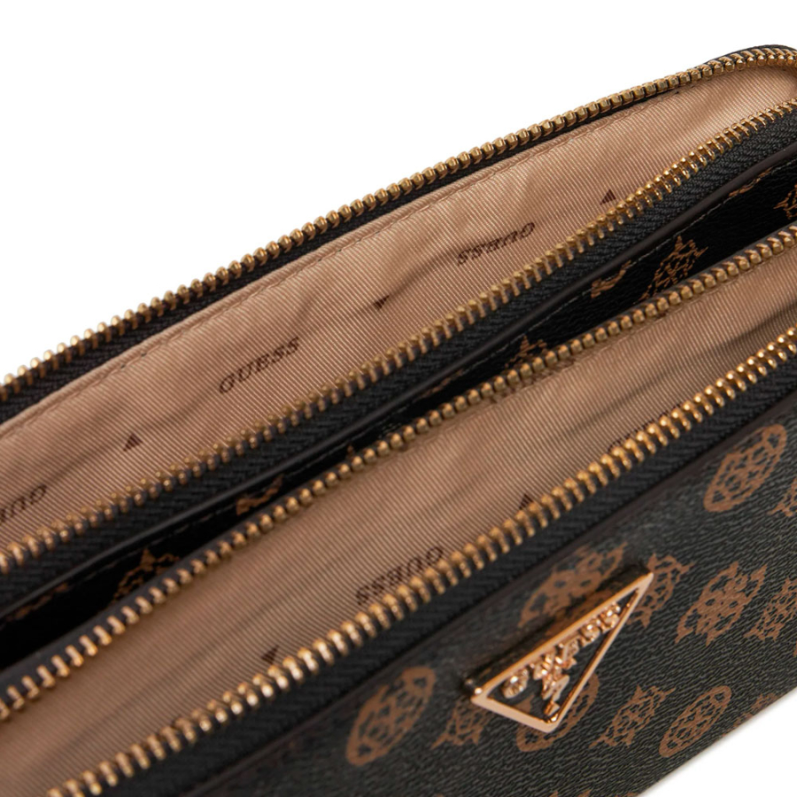 erica-status-eco-shoulder-bag