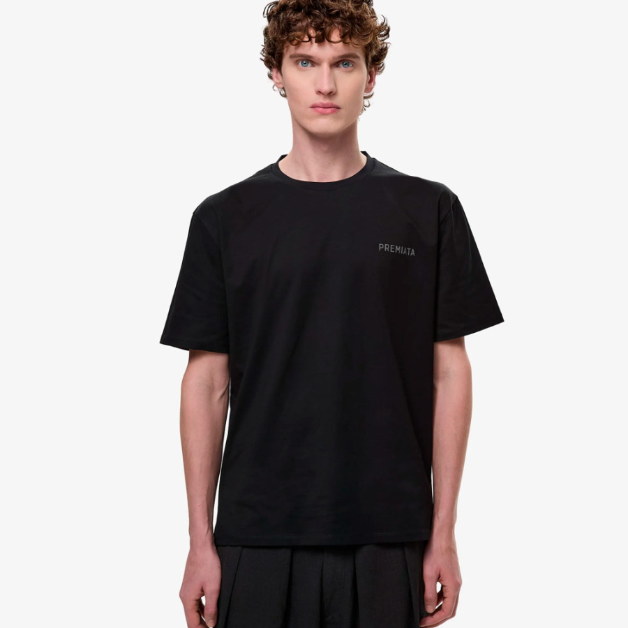 t-shirt-with-side-slits-and-contrasting-details t-shirt-with-side-slits-and-contrasting-details