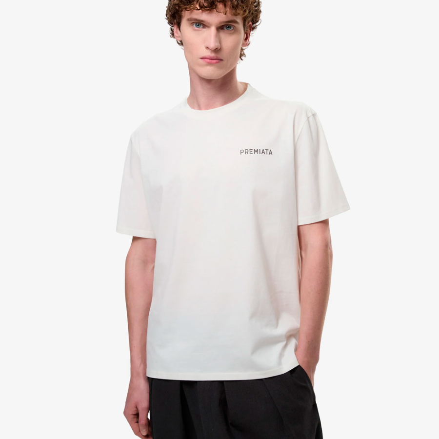 t-shirt-with-side-slits-and-contrasting-details t-shirt-with-side-slits-and-contrasting-details