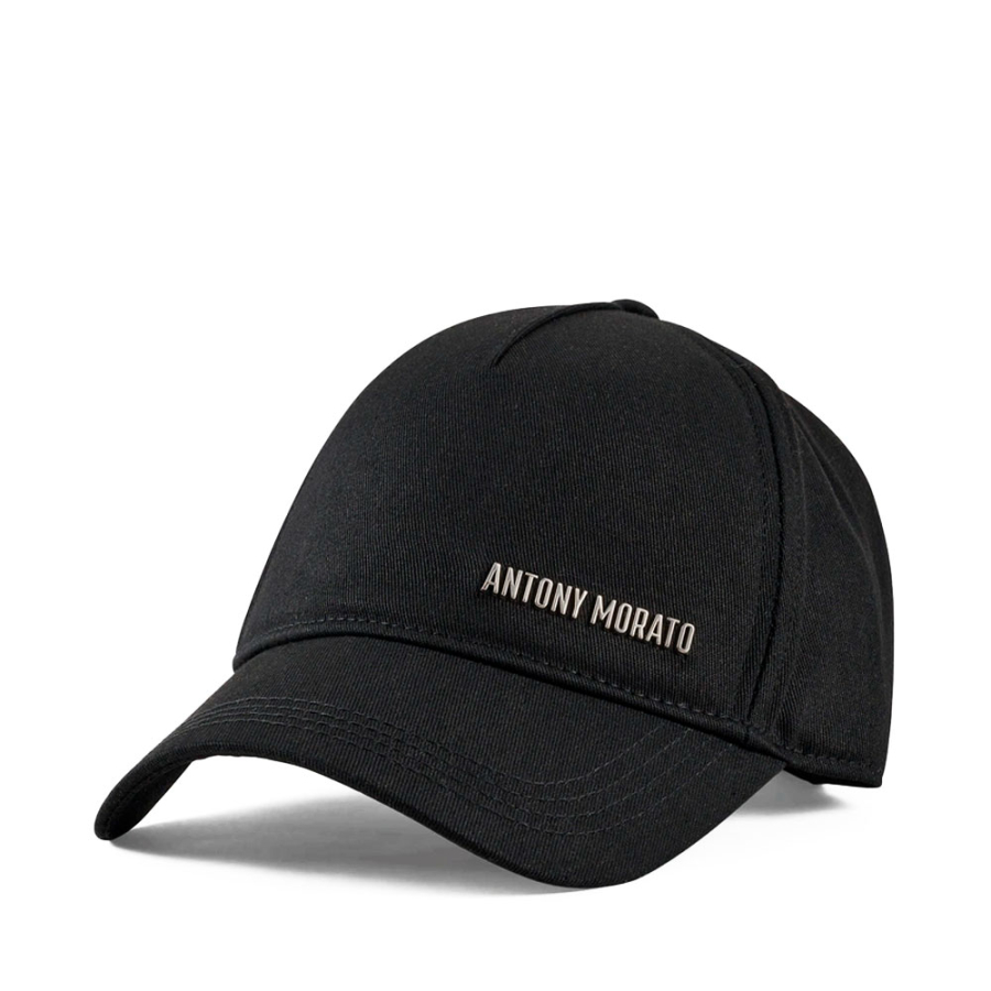 baseball-cap-with-embossed-logo baseball-cap-with-embossed-logo