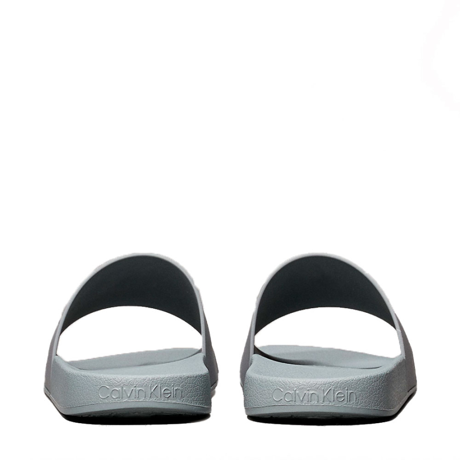 pool-flip-flops-aus-gummi pool-flip-flops-aus-gummi