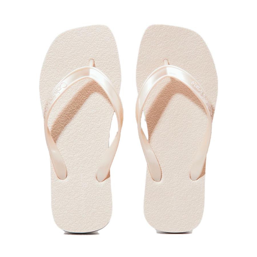 metallic-flip-flops-with-square-toe metallic-flip-flops-with-square-toe