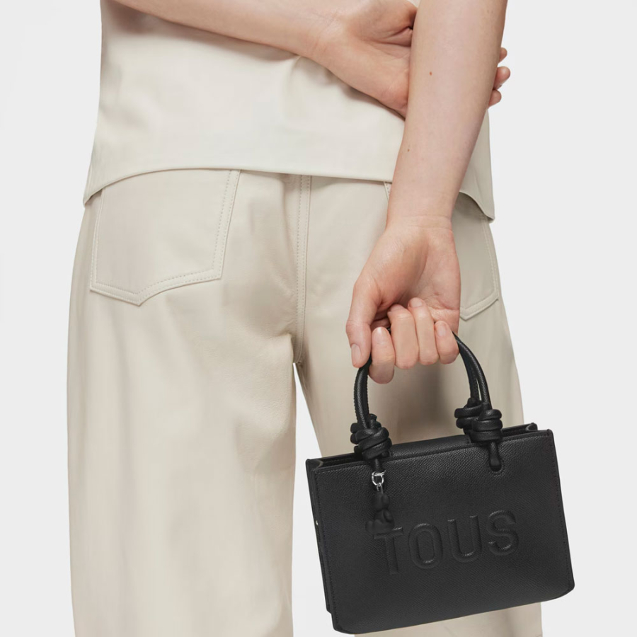 kleine-horizontale-schwarze-tasche-la-rue-new-tous kleine-horizontale-schwarze-tasche-la-rue-new-tous