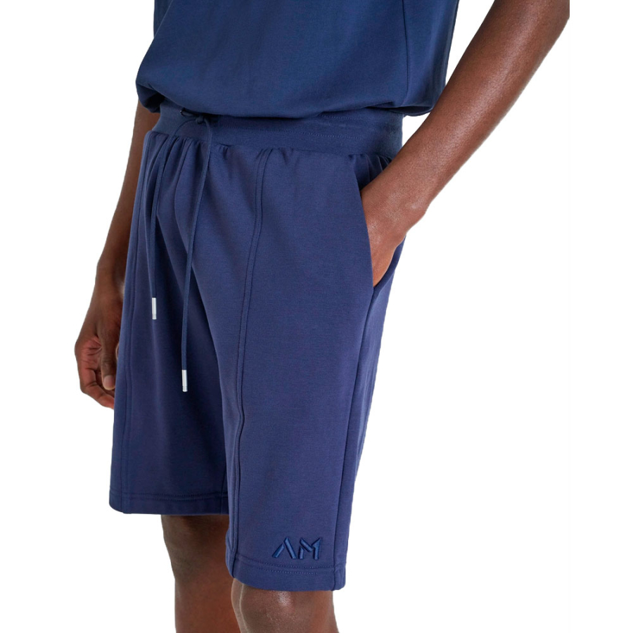 regular-fit-shorts-with-embroidered-logo regular-fit-shorts-with-embroidered-logo