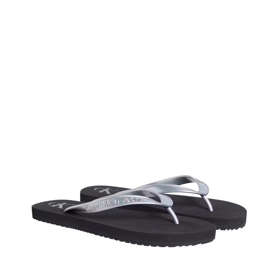 flip-flops-beach-monologue flip-flops-beach-monologue