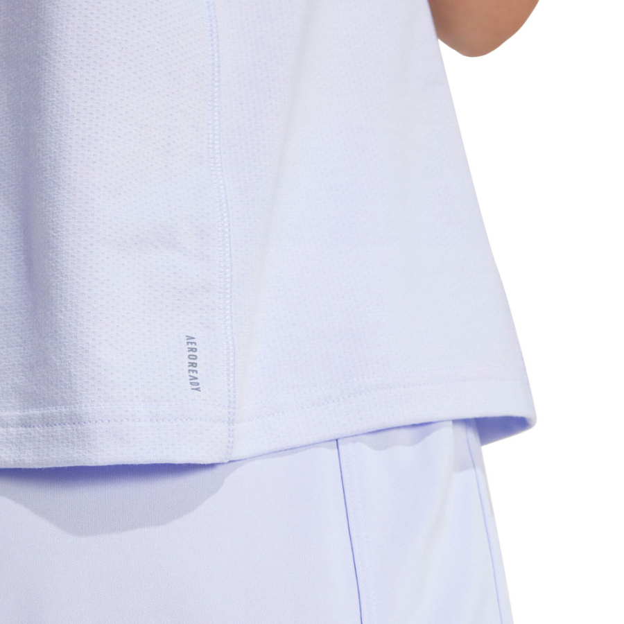 camiseta-com-logotipo-grande camiseta-com-logotipo-grande