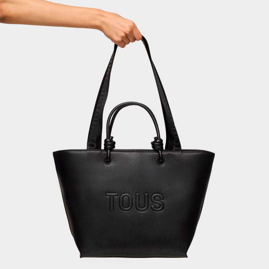 tous-la-rue-nova-bolsa-tote-preta-com-estilo-urbano-para-mulher tous-la-rue-nova-bolsa-tote-preta-com-estilo-urbano-para-mulher
