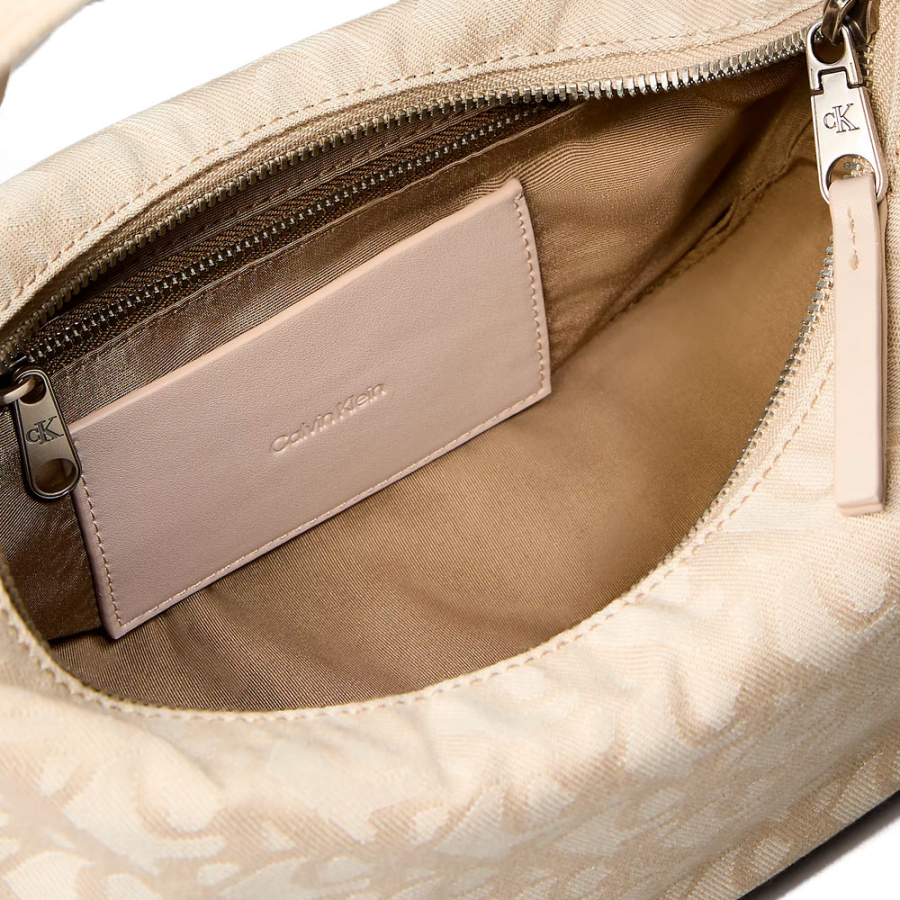 bolso-hobo-de-jacquard-con-logo bolso-hobo-de-jacquard-con-logo